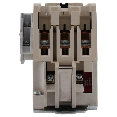 Eaton Cutler-Hammer, CN15DN3DB, 27A, 3-Pole, 600V, NEMA Size 1, Non-Reversing, Motor Contactor - Image 10