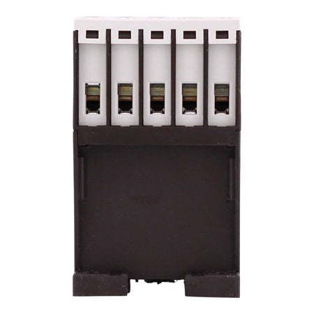 Eaton XT IEC, XTCE007B10AD, 7A, 3-Pole, 690VAC, 120VDC Coil, Full Voltage Non-Reversing Contactor - Image 10