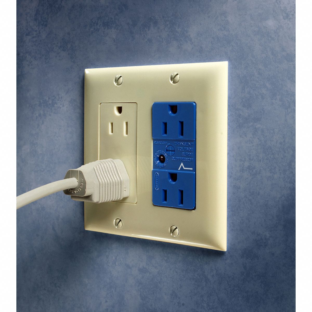 Hubbell HBL5260SA surge-protective receptacle installed example